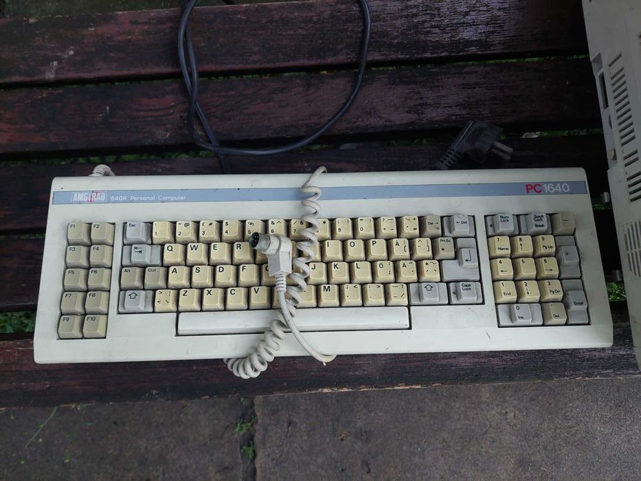 Komputer Amstrad PC 1840