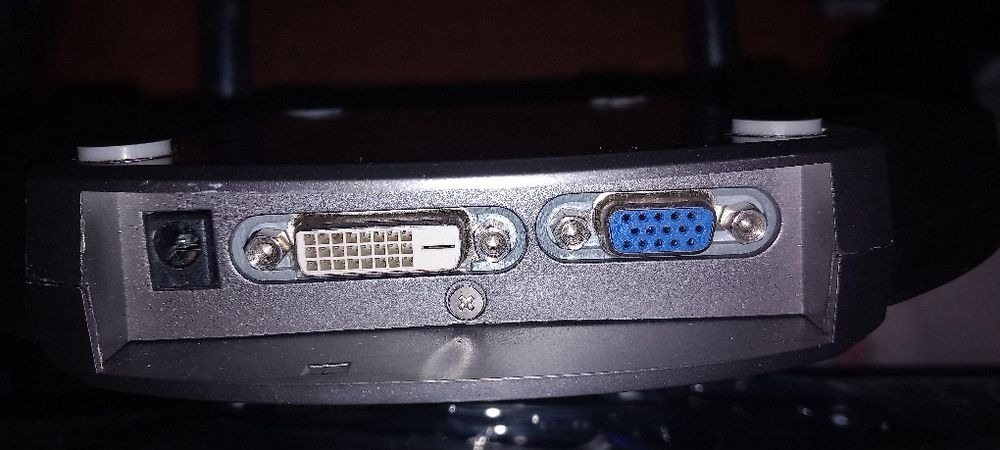 Monitor 20" ASUS LS201 4:3