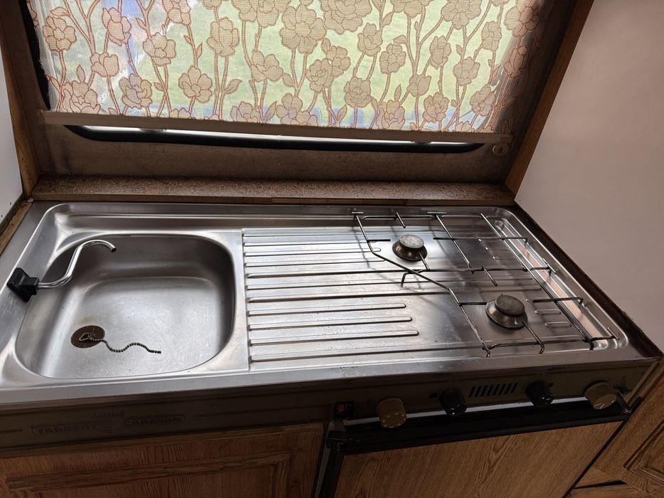 Кемпер дім на колесах