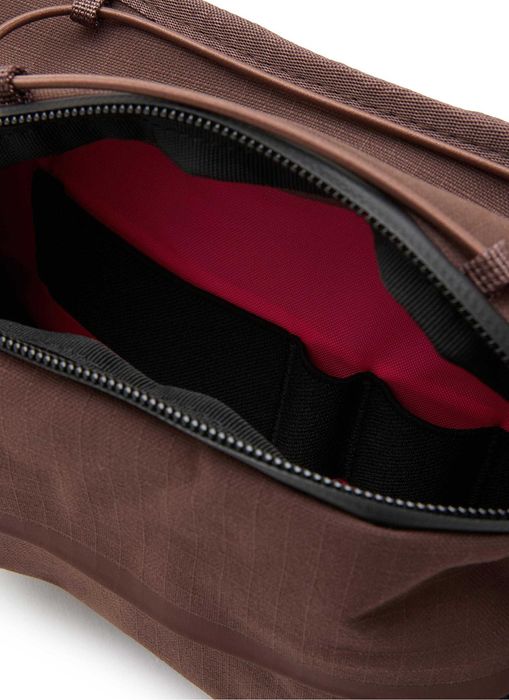 Saszetka biodrowa m.in. na rower Rapha Trail Hip Pack