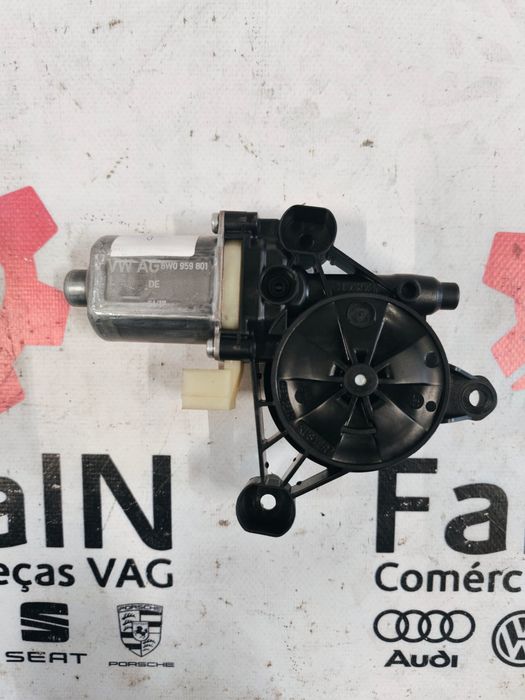 Motor Vidro Frente Esquerdo AUDI A4 B9