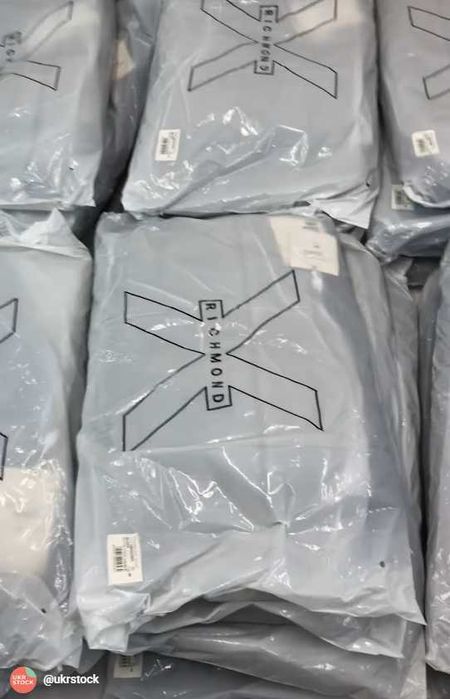 Жилетки Richmond оптом, сток оптом жилети