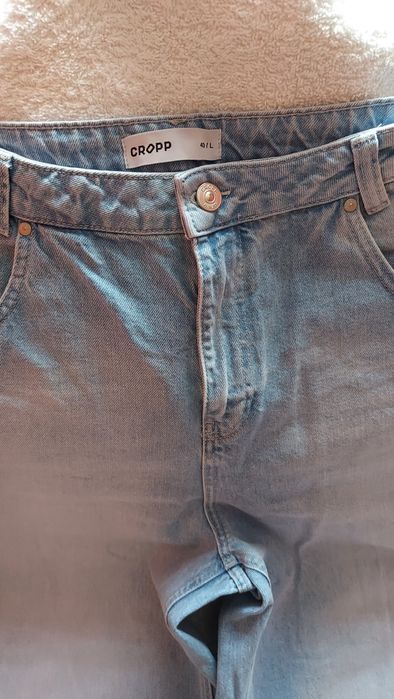 Spodnie damskie Baggy jeans Cropp XL