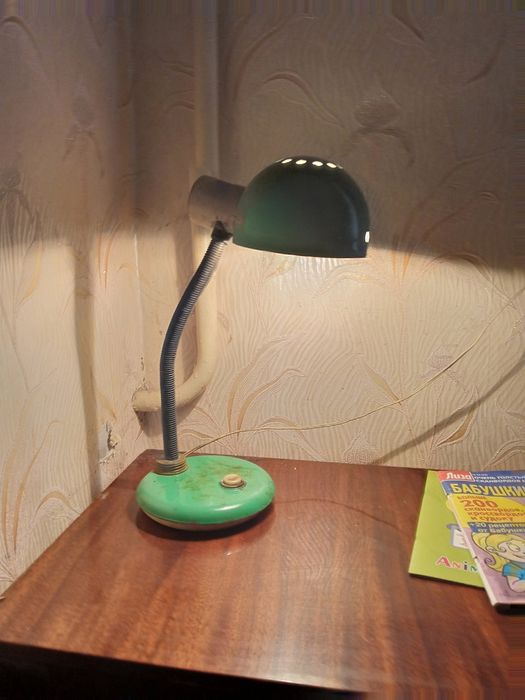 Продам Лампу настольную Антиквариат ссср 60 х