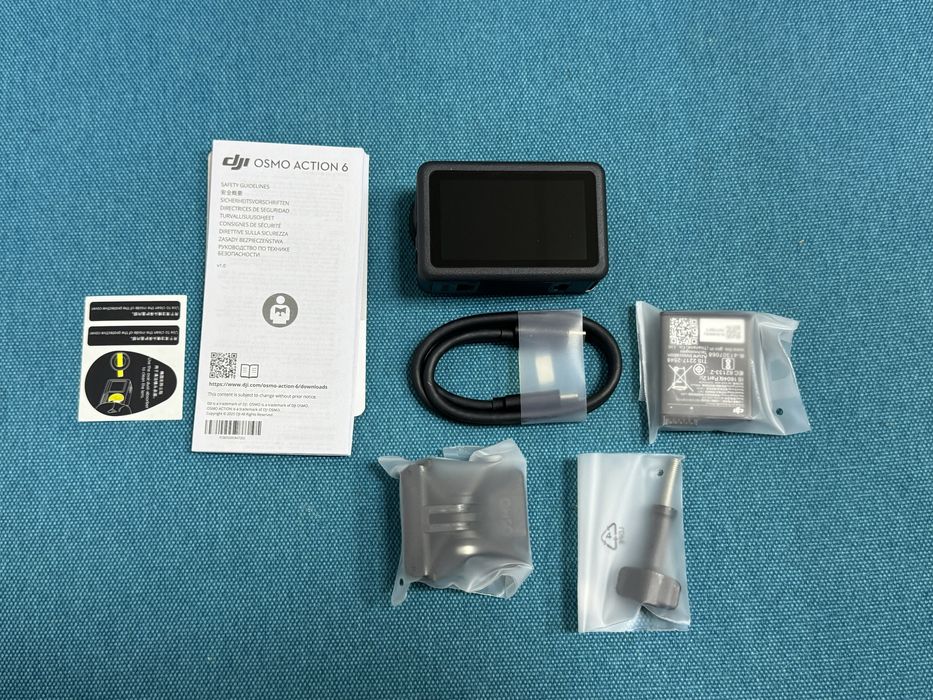 DJI Osmo Action 6 Standard Combo