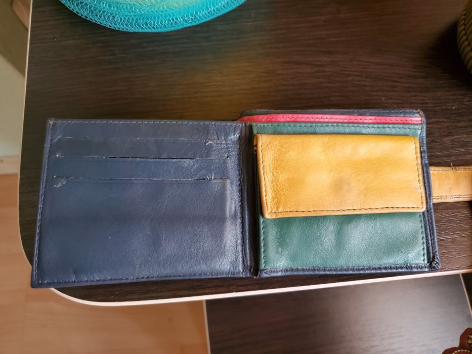 Гаманці шкіряні б/в