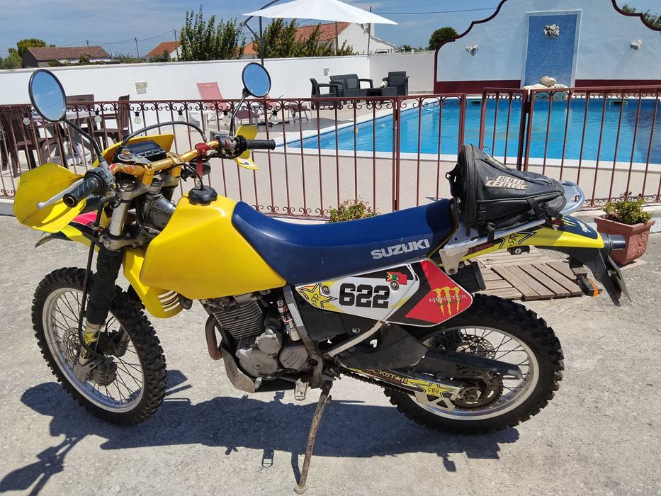 Moto Suzuki DRZ Á Venda
