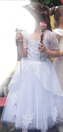 Нарядное платье!