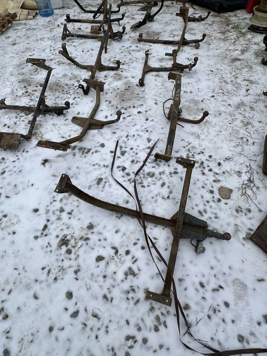 ПРОДАМ ФАРКОПИ НА будь який Автомобі! Ціна 700 Грн За будь який який!