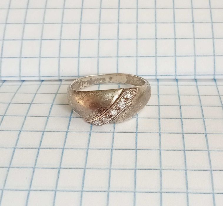 Перстень кольцо з камнями. Срібло 925 проба. Розмір 17. Вінтаж