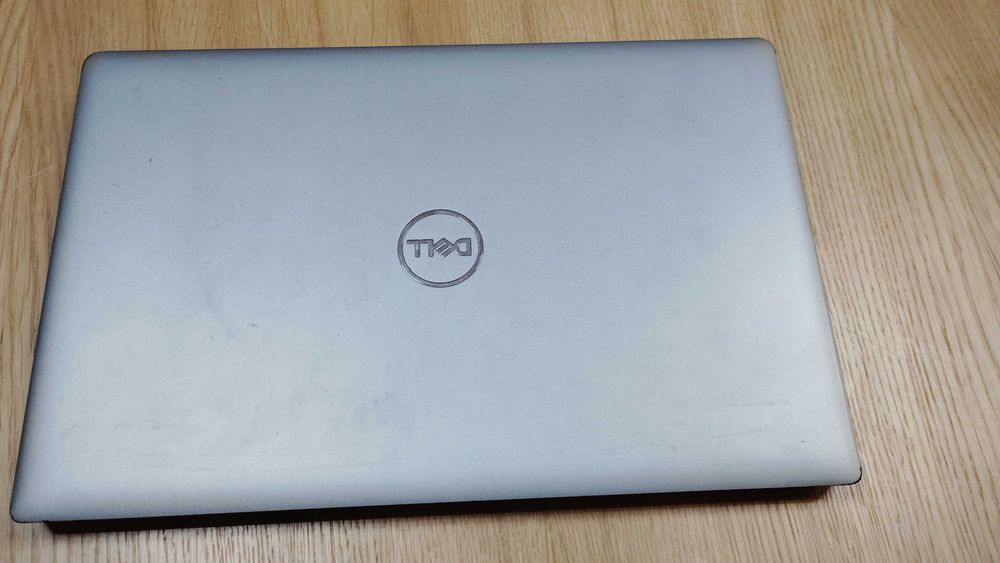 Dell Latitude 5520 i5 / 16 GB RAM / SSD 512 GB / Win 11 Pro + Ładowarka + Nowa torba laptopowa