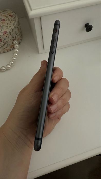 iPhone 8 Plus 64 ГБ
