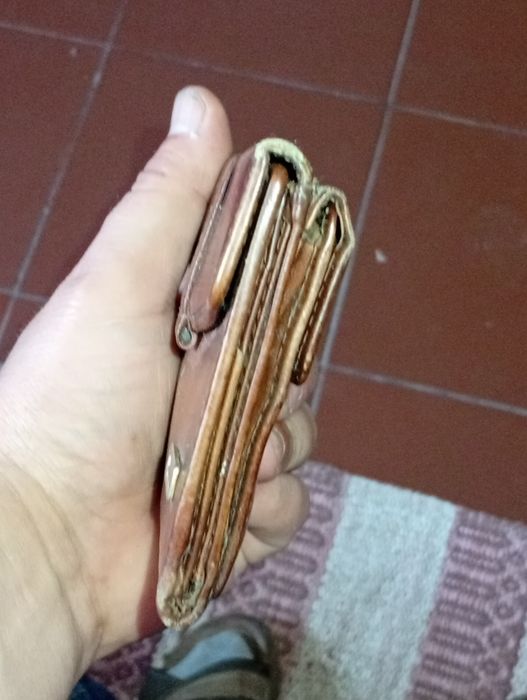 Carteira em Cabedal Puro da JL Joseph Louis em estado nova