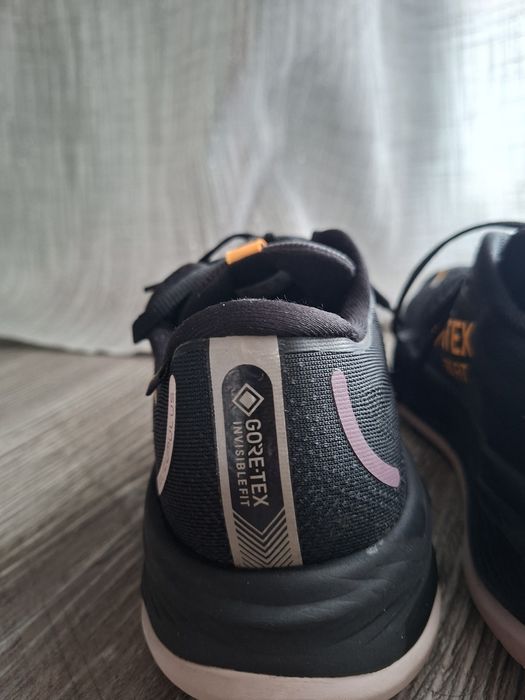 Buty do biegania Asics Gel Gore-Tex 39