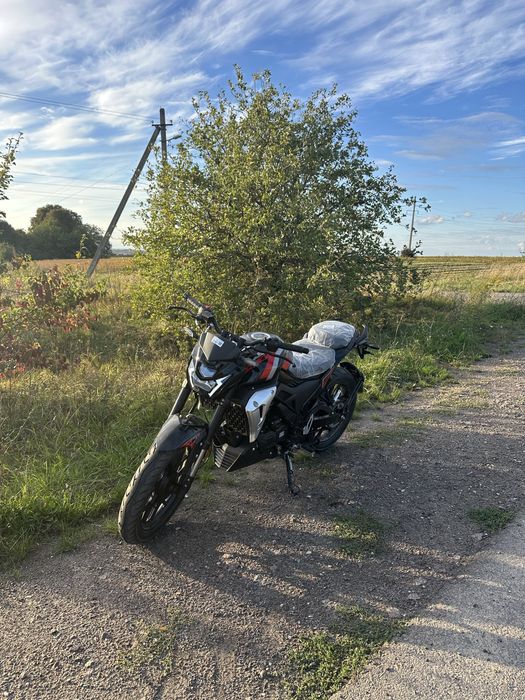 Продам Lifan SR220