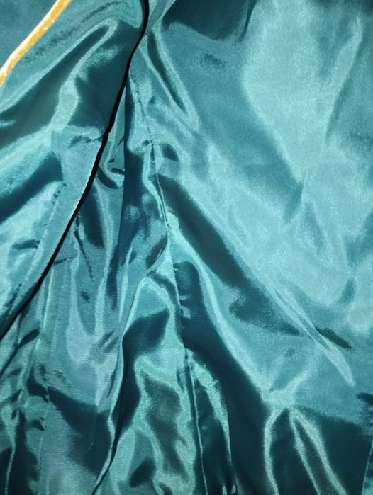 Пиджак женский новый - зелёного цвета