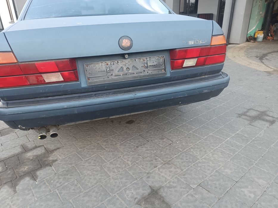 Розборка bmw e32 750 Li v12 5.0 m70 b50