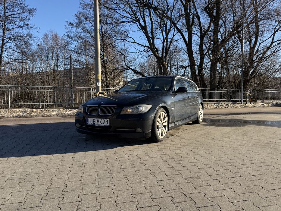 Bmw  e91  330d  2007