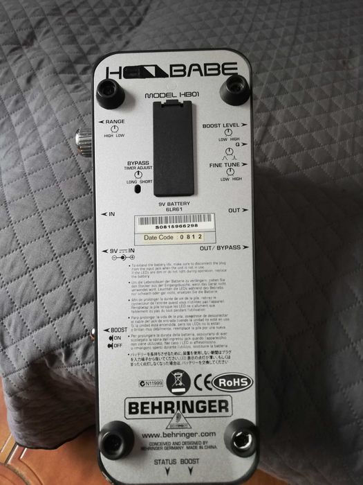 Pedal WHA-WHA Hellbabe Behringer  50€