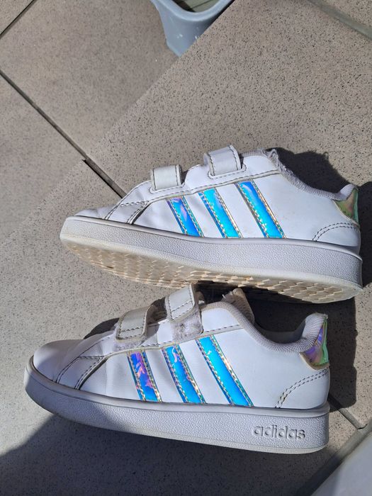 Adidasy dziewczęce