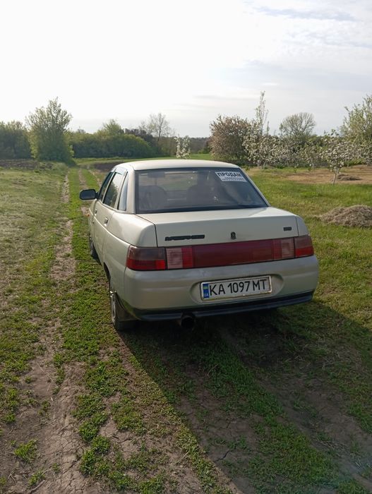 Продам автомобиль ВАЗ 2110