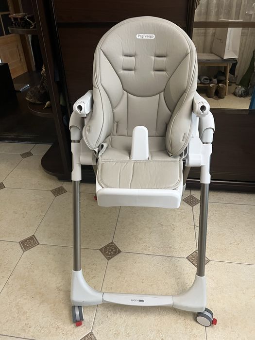 Стільчик для кормлення Peg Perego Prima Pappa Follow Me