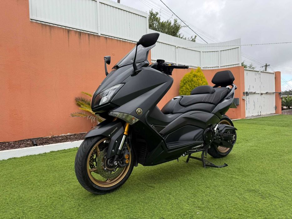 Yamaha TMAX 530 IRON MAX – 2016