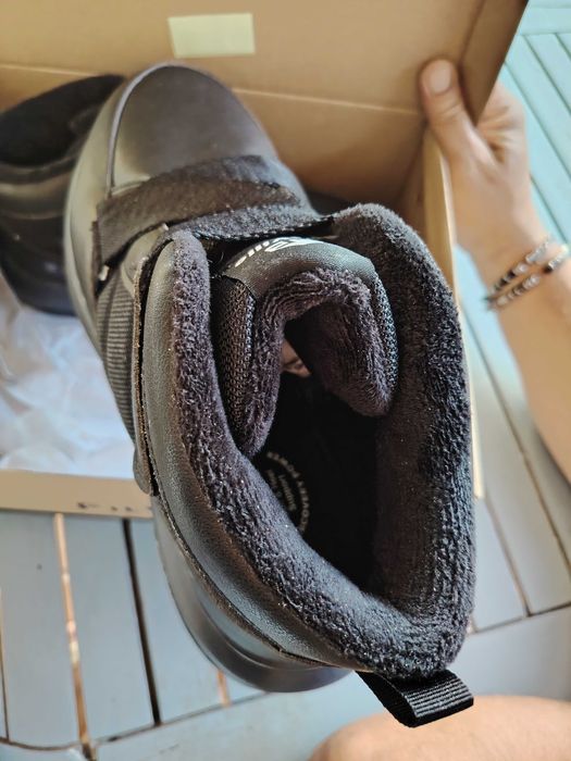 Vendo Botas Novas com caixa NR 44