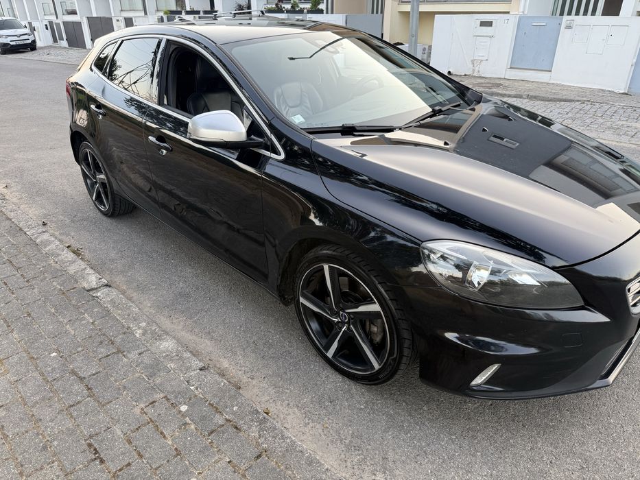 Volvo v40 D4 2.0 190cv