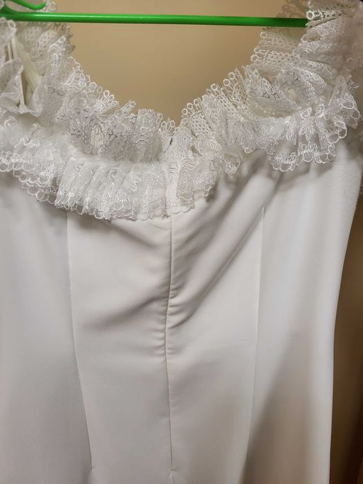 Сукня біла розміру L