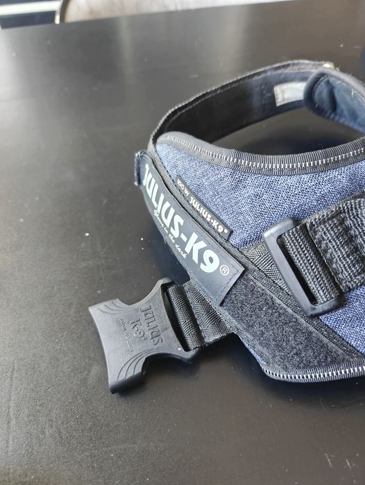 Peitoral Julius-K9 Original para Cão – Excelente Estado
