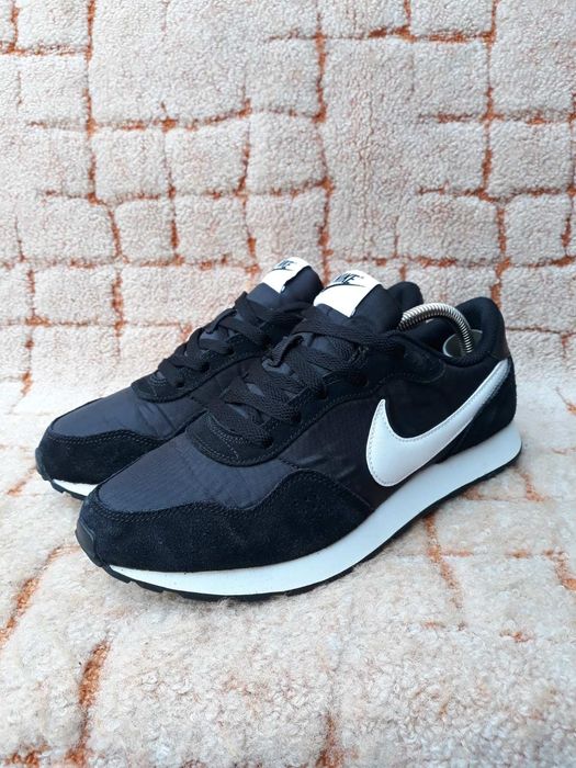 кроссовки Nike MD Valiant