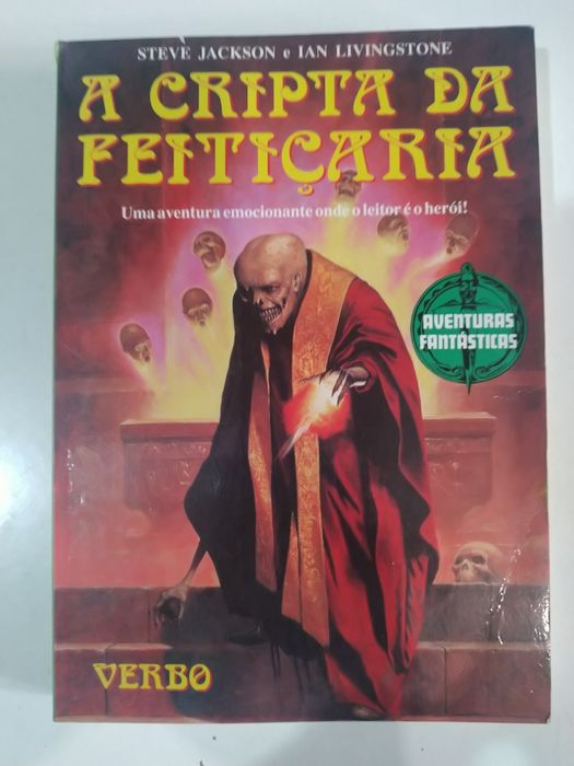 Livro da Coleção Aventuras Fantásticas - A Cripta da Feitiçaria