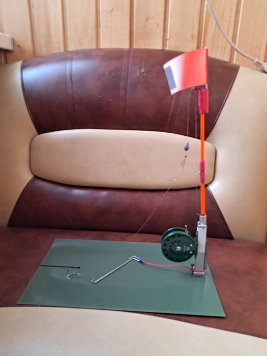 Жерлица автомат.