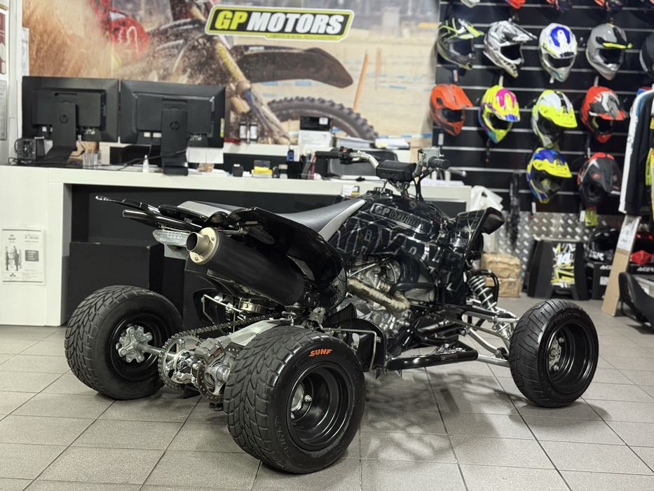 Yamaha YFZ 450 (2 lugares)