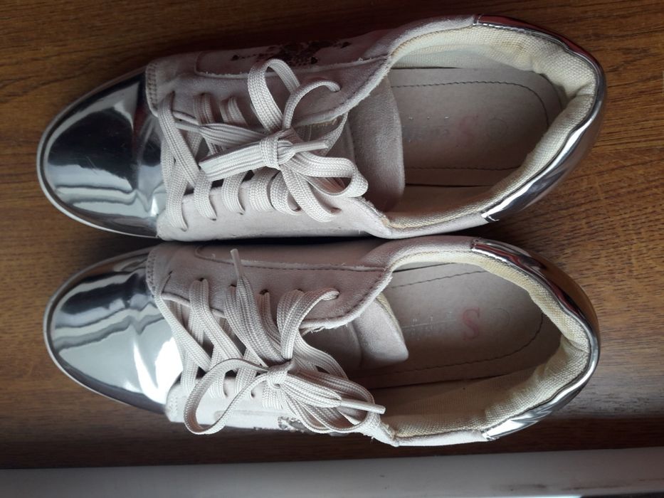 Buty - złote buty