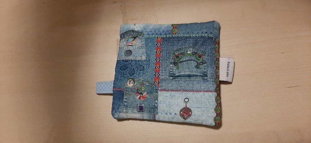 Porta moedas feito à mão