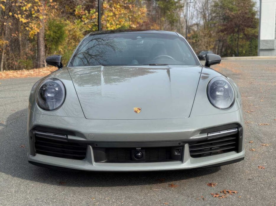Porsche 911 Turbo S      2021