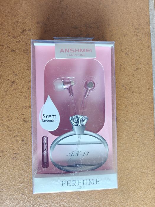 Słuchawki przewodowe nowe