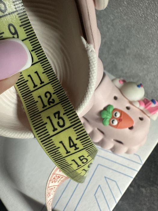 Продам крокси для дівчинки