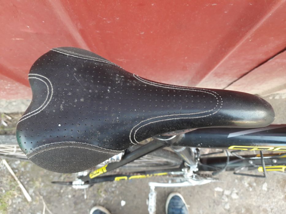 Продам велогонку scott