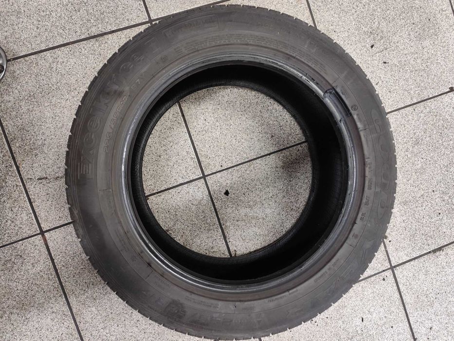 Goodyear Excellence 225/55 R17 97Y Run Flat