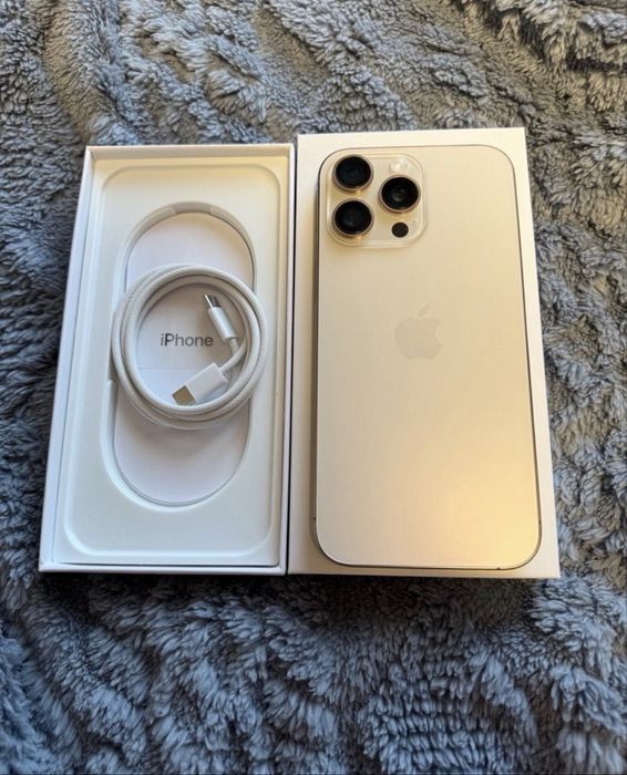 Продам iphone 16 pro max 512gb