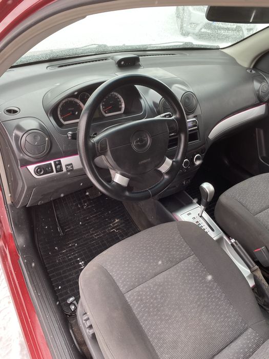 Шевроле Авео 1,5 газ/бензин Автомат