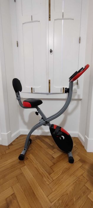 Folding exercise bike