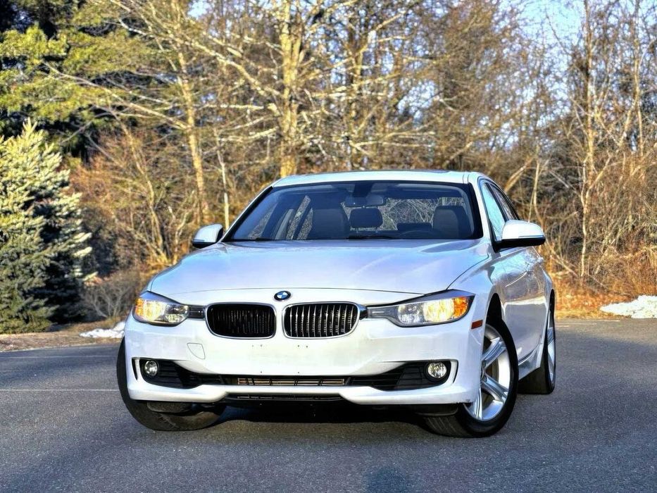 BMW 3 Series      2015