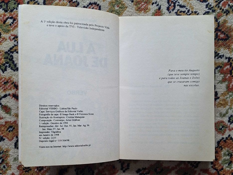 Livro A Lua de Joana, de Maria Teresa Maia Gonzalez