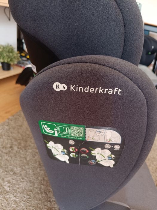 Vende cadeira de bebê para auto com isofix - pouco usada .