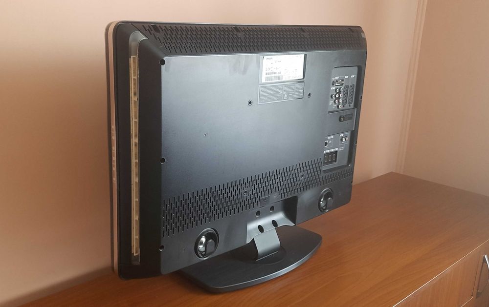 Телевізор "32" Philips 32PFL9604H