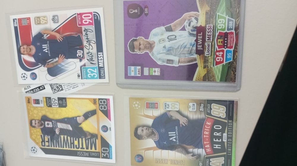 Cards Messi especiais e normais